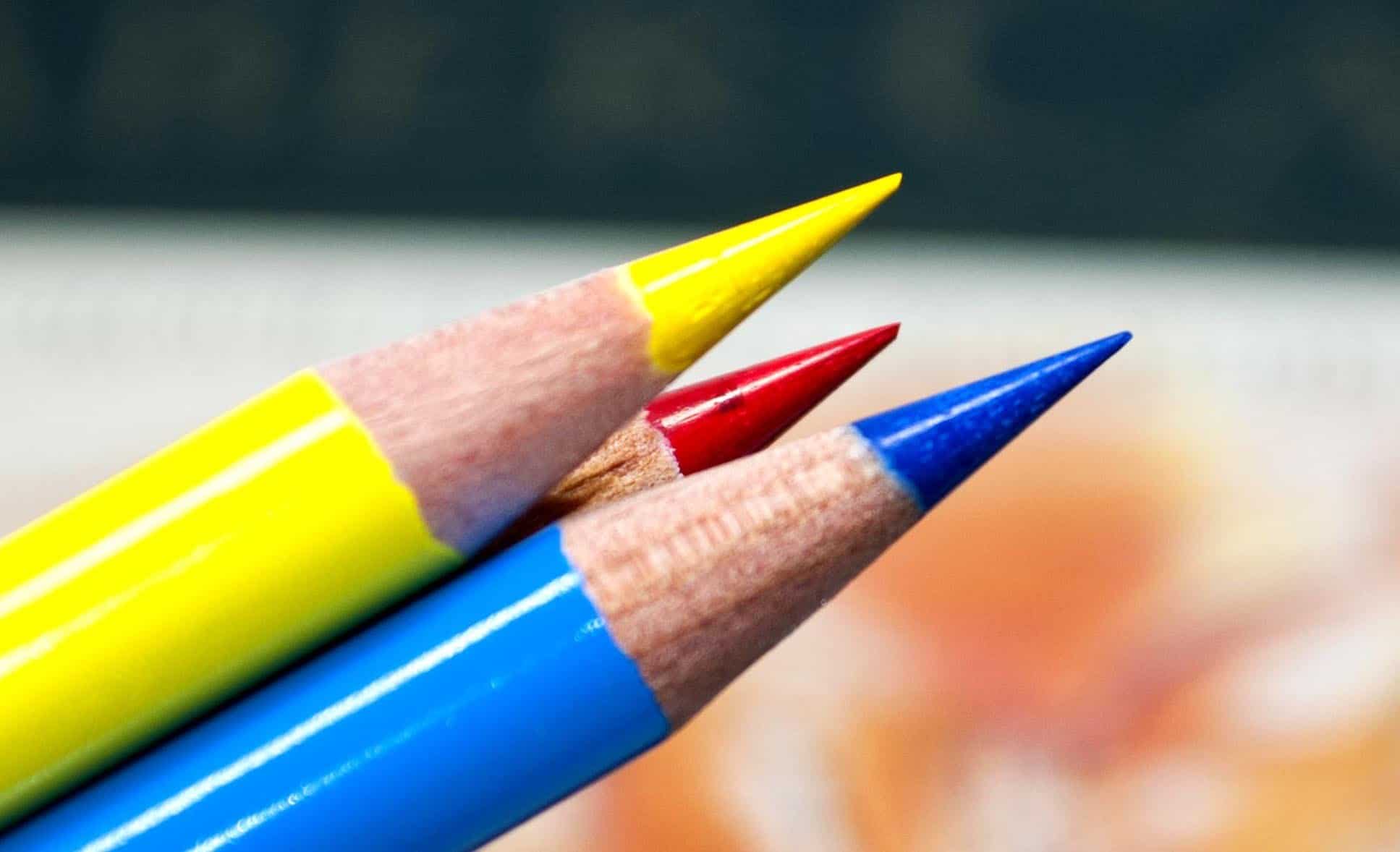 مراحل ساخت مداد رنگی
